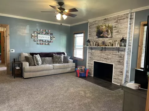 Living - 603 Genesee Ave, Morrison, IL 61270 photo 1 of 1