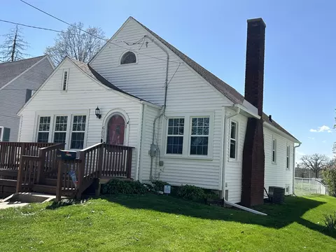 Exterior - 603 Genesee Ave, Morrison, IL 61270 photo 2 of 7