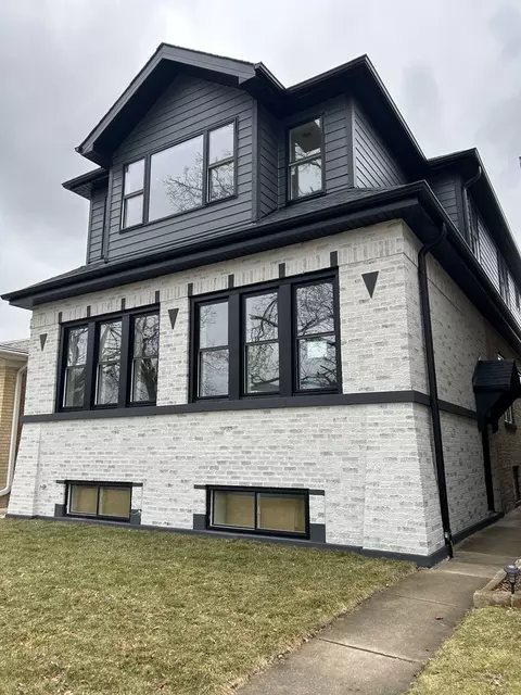 5715 N Merrimac Ave, Chicago, IL 60646