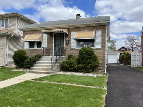 1917 S 22nd Ave, Maywood, IL 60153