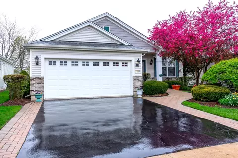 13289 W Essex Ln, Huntley, IL 60142