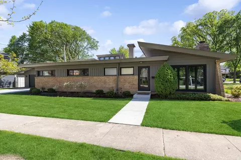901 S Catherine Ave, La Grange, IL 60525