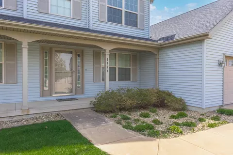Exterior - 3161 Butterfly Dr, Normal, IL 61761 photo 13 of 18