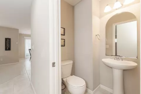 Bath - 3161 Butterfly Dr, Normal, IL 61761 photo 1 of 6