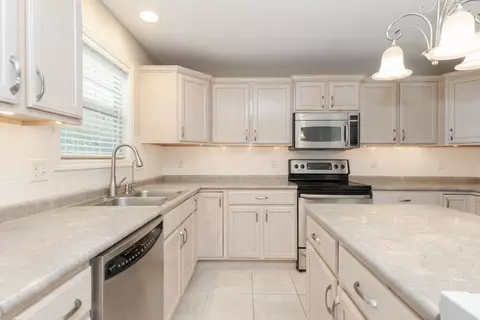 Kitchen - 3161 Butterfly Dr, Normal, IL 61761 photo 2 of 4