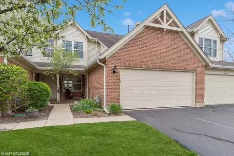 30 W015 Spruce Ct Spruce Ct #0, Warrenville, IL 60555