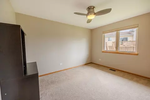 16268 Celtic Cir, Manhattan, IL 60442 photo 23