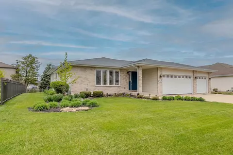 16268 Celtic Cir, Manhattan, IL 60442 photo 4