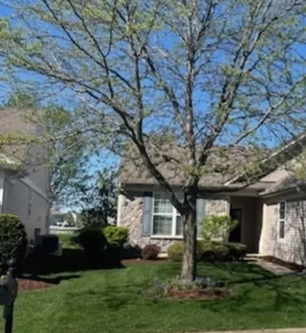 323 National Dr, Shorewood, IL 60404