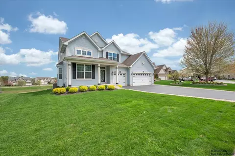 115 Chesterton Dr, Volo, IL 60020