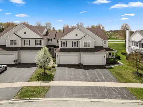 2820 Cattail Ct #C, Wauconda, IL 60084