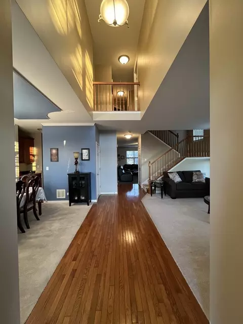 16349 Fairfield Dr, Plainfield, IL 60586 photo 2