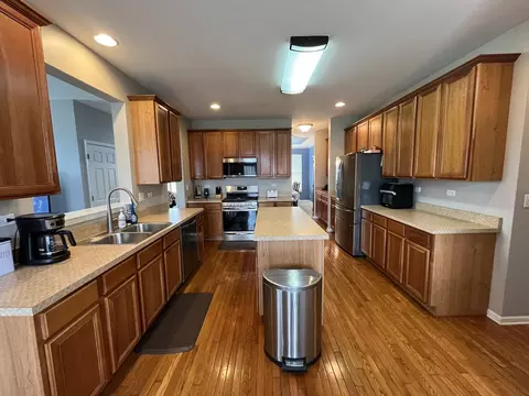 16349 Fairfield Dr, Plainfield, IL 60586 photo 7
