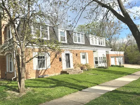 409 Greenwood Ave, Glencoe, IL 60022