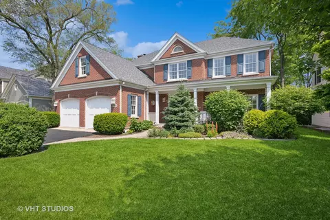 2222 Larkdale Dr, Glenview, IL 60025