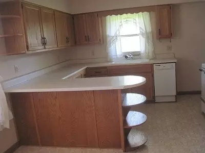 1620 8th St, Peru, IL 61354 photo 7