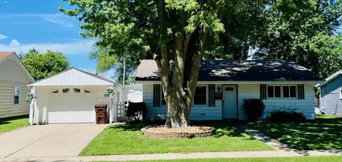 1219 Westview Dr, Rochelle, IL 61068