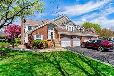 953 Interloch Ct, Algonquin, IL 60102