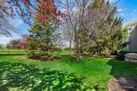 Exterior - 953 Interloch Ct, Algonquin, IL 60102 photo 9 of 16