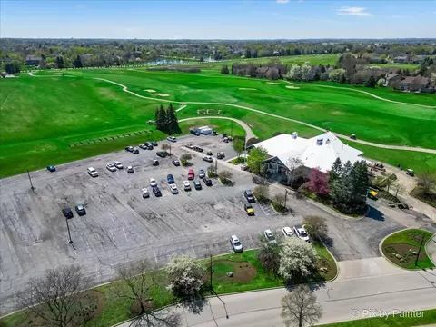 View/Area - 953 Interloch Ct, Algonquin, IL 60102 photo 5 of 7