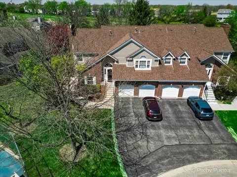 Exterior - 953 Interloch Ct, Algonquin, IL 60102 photo 11 of 16