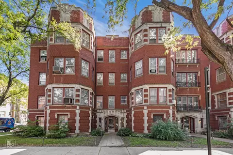 2237 E 70th Pl #3, Chicago, IL 60649