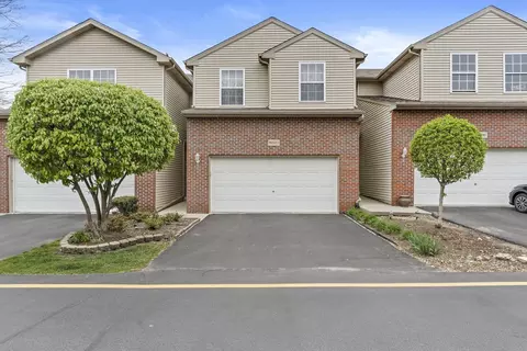 16520 Willow Walk Dr, Lockport, IL 60441