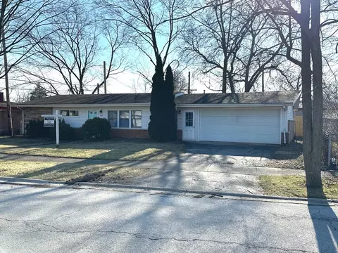 441 163rd Pl, Calumet City, IL 60409