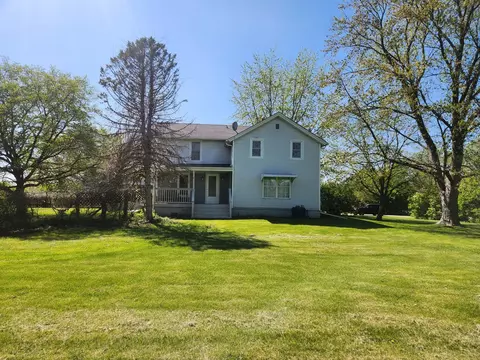 5040 W 9000n Rd, Manteno, IL 60950