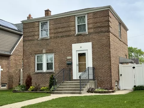 5207 S Major Ave, Chicago, IL 60638