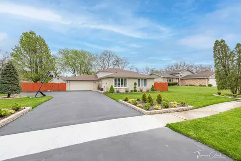 14351 S Elizabeth Ln, Homer Glen, IL 60491
