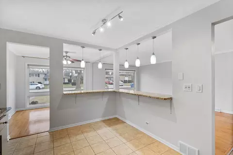 Kitchen - 204 Dulles Rd, Des Plaines, IL 60016 photo 4 of 4