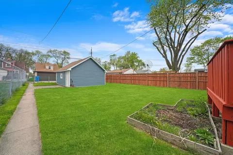 Exterior - 3745 W 85th Pl, Chicago, IL 60652 photo 7 of 10