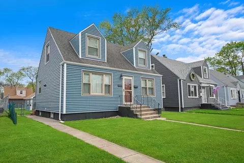 Exterior - 3745 W 85th Pl, Chicago, IL 60652 photo 10 of 10