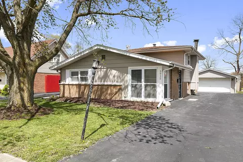 3912 168th St, Country Club Hills, IL 60478