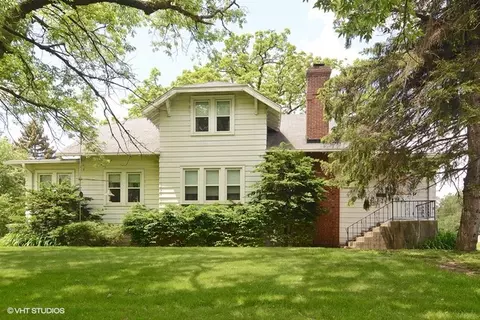 101 E Palatine Rd, Prospect Heights, IL 60070