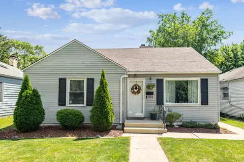 1426 Frederick St, Joliet, IL 60435