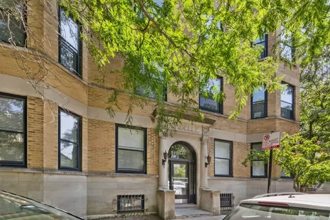 1703 N Crilly Ct #B, Chicago, IL 60614
