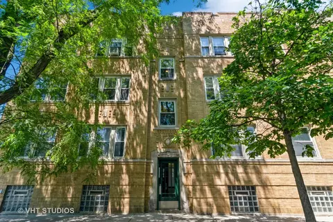 3742 W Berteau Ave #2, Chicago, IL 60618