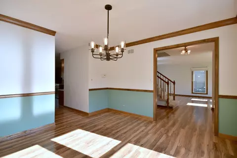 Dining - 809 Biltmore Ct, Naperville, IL 60563 photo 1 of 1