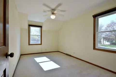 Other - 809 Biltmore Ct, Naperville, IL 60563 photo 7 of 9