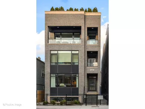 2441 N Clybourn Ave #3, Chicago, IL 60614