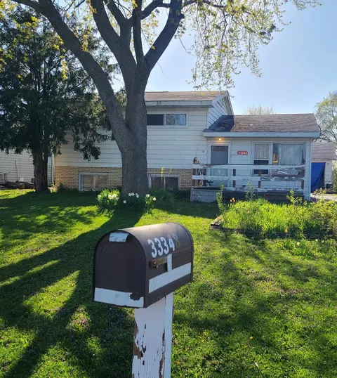 33348 N Sunset Ave, Grayslake, IL 60030