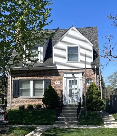 8132 Kostner Ave, Skokie, IL 60076
