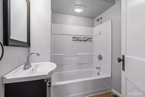 Bath - 719 E 3rd St, Dixon, IL 61021 photo 1 of 1