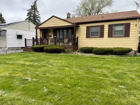 151 Sauk Trl W, South Chicago Heights, IL 60411