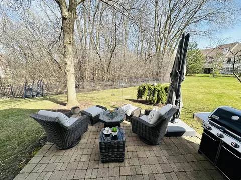 Exterior - 2820 Waterfront Ave, Algonquin, IL 60102 photo 2 of 5