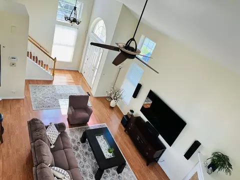 Living - 2820 Waterfront Ave, Algonquin, IL 60102 photo 1 of 8