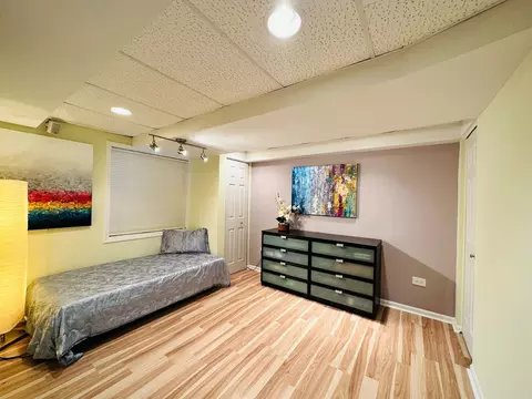 Living - 2820 Waterfront Ave, Algonquin, IL 60102 photo 8 of 8