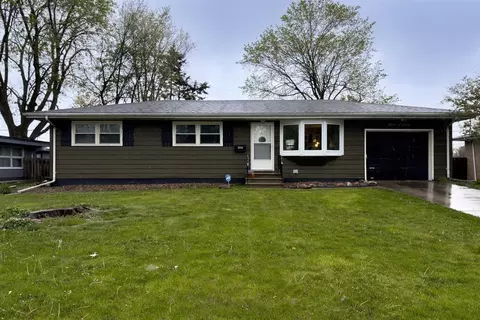 502 Warren Ave, Normal, IL 61761